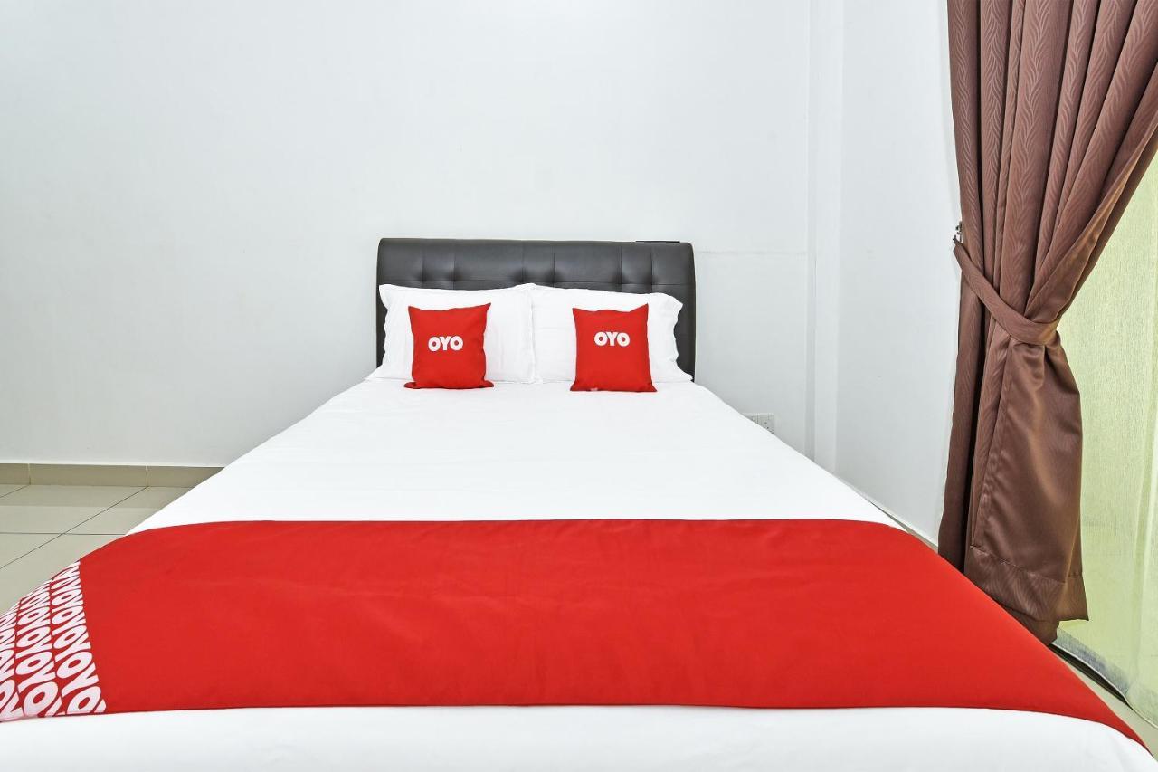 פדנג בסר Capital O 90614 Cvia Ummul Hotel מראה חיצוני תמונה